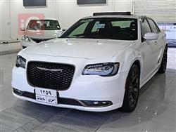 کرایسلەر 300